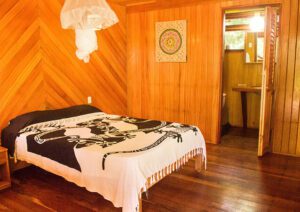 Unforgettable experience 4 days in the Amazon, Delux Lodge for less 4 bed and mosquito net amazon lodge puerto maldonado