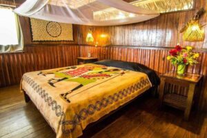 Unforgettable experience 4 days in the Amazon, Delux Lodge for less 18 puerto maldonado lodges
