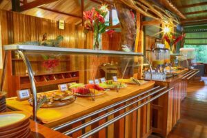 Eco Amazonia buffet dining room